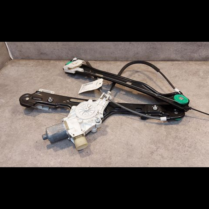 Mecanisme+moteur leve-glace avg occasion B.M.W. SERIE 1 I Phase 1 05-2004->12-2006 51337138465 1