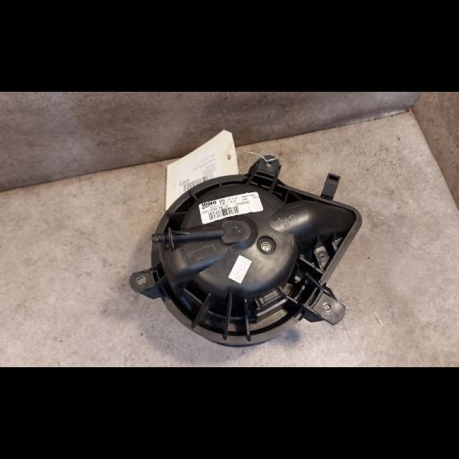 Ventilateur de chauffage occasion PEUGEOT PARTNER I Phase 2 11-2002->05-2008 1.6 HDI 16v 90ch 2