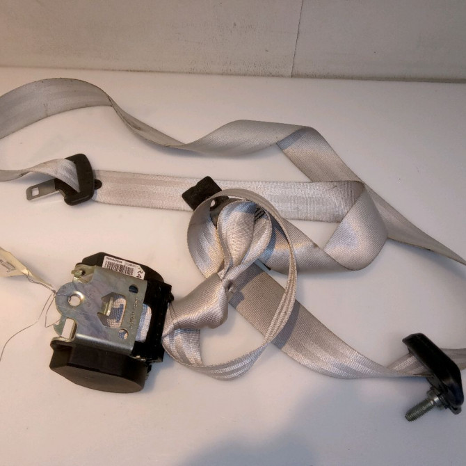 Ceinture arrière droite occasion RENAULT SCENIC III Phase 1 04-2009->11-2011 1.5 DCI 110ch 888404764R 2