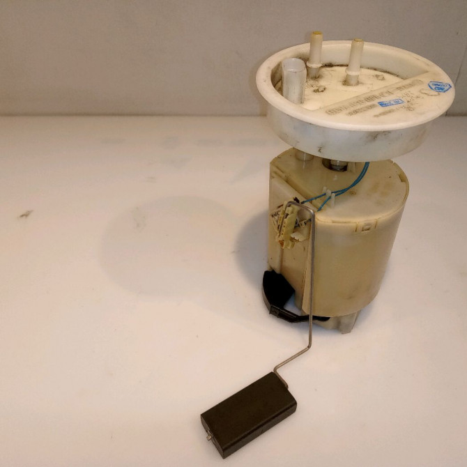 Jauge a carburant occasion VOLKSWAGEN GOLF IV GOLF IV Phase 1 1998-01-01->2005-06-30 1.9 TDI 90ch 1J0919673G 1