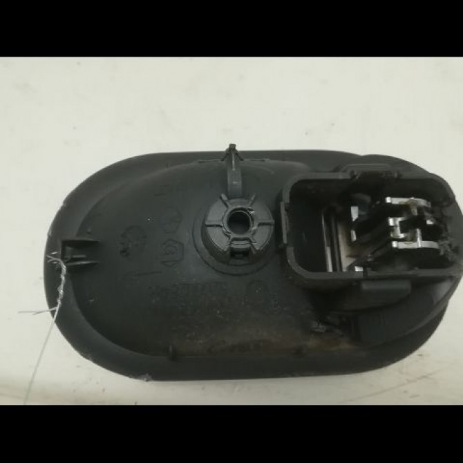 Poignee int porte avd occasion RENAULT SCENIC II Phase 1 03-2004->09-2006 8200843629 2