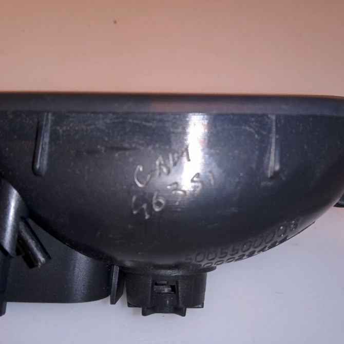 Poignee int porte avd occasion RENAULT TWINGO II Phase 1 06-2007->11-2011 1.2i 16v 75ch 8200843629 4