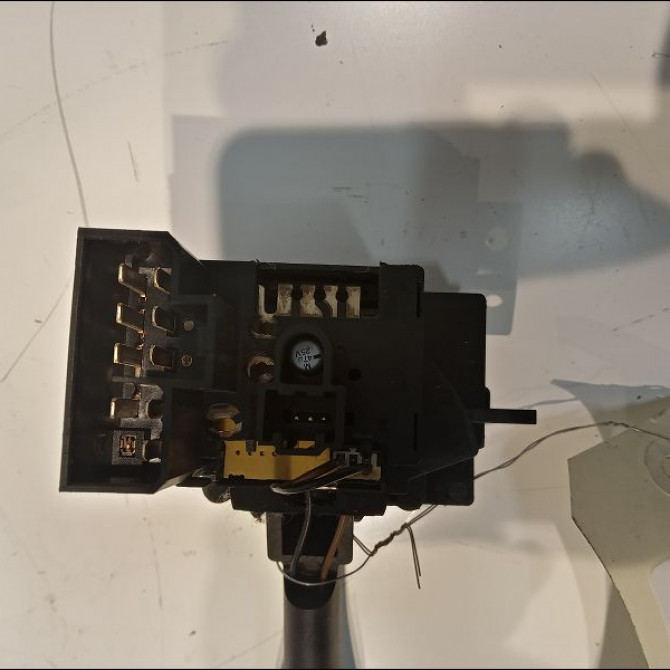 Commande essuie glace occasion NISSAN MICRA II Phase 4 09-2000->03-2003 1.4i 252606F801 4