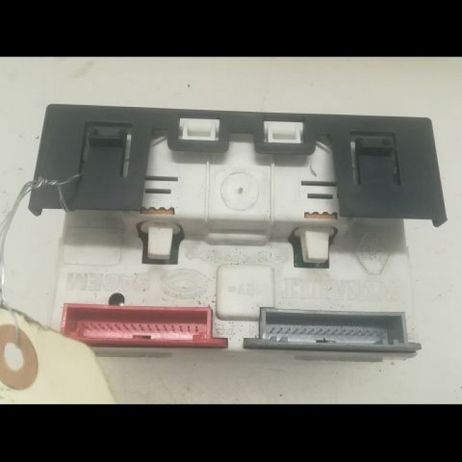 Afficheur digital occasion RENAULT MEGANE I Phase 2 03-1999->06-2003 1.9 DTI 2