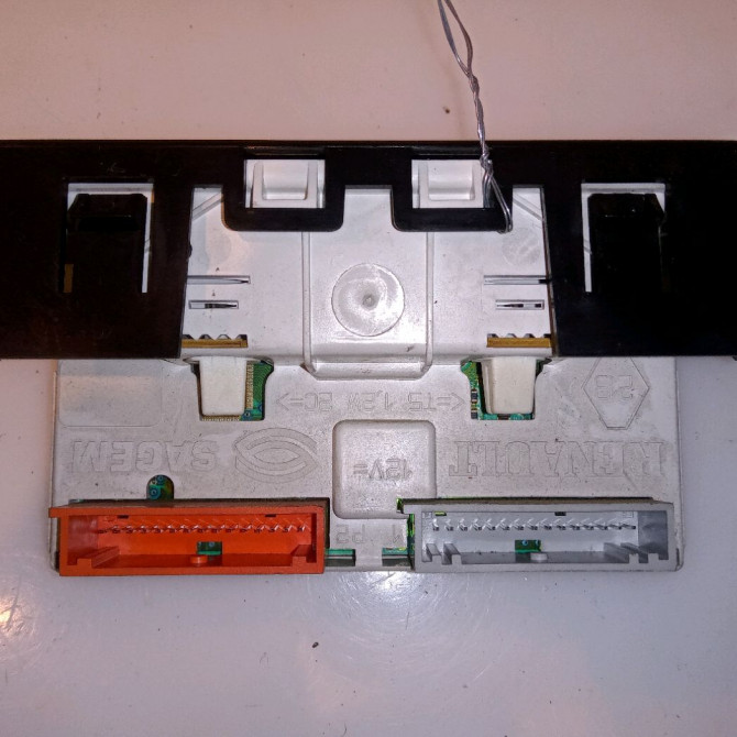 Afficheur digital occasion RENAULT MEGANE I Phase 2 03-1999->06-2003 1.4i 16v 3