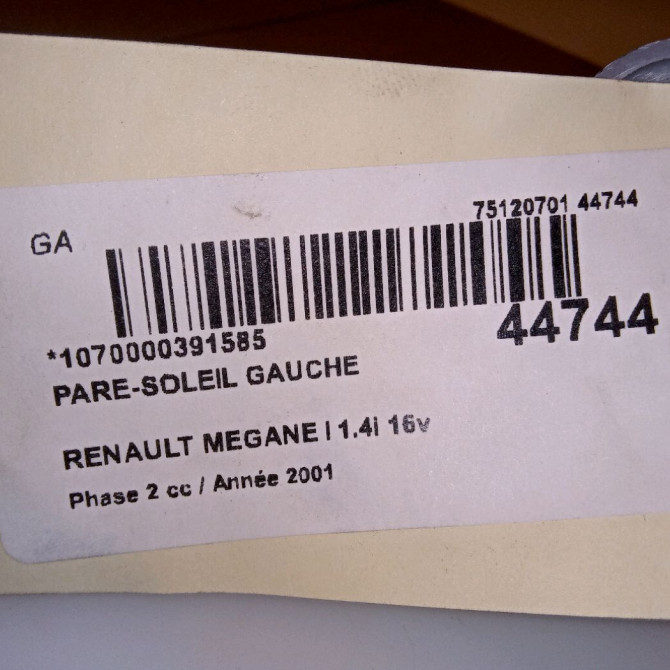 Pare-soleil gauche occasion RENAULT MEGANE I Phase 2 03-1999->06-2003 1.4i 16v 8200247948 4