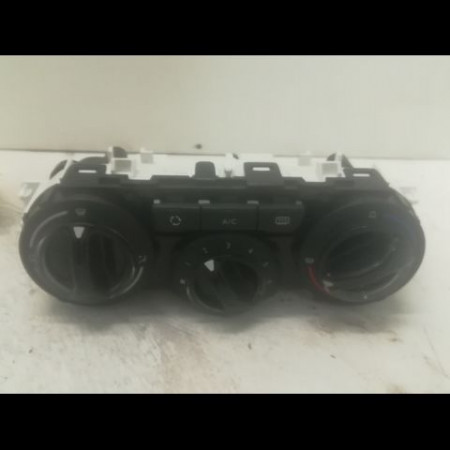 Commande de chauffage occasion PEUGEOT 208 208 Phase 1 2012-03-01->2015-09-30 1.6 E-HDI 92ch 9672248380