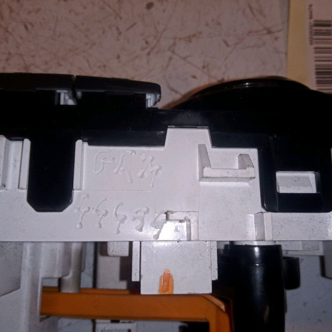 Commande de chauffage occasion PEUGEOT 208 208 Phase 1 2012-03-01->2015-09-30 1.2 VTI 82ch 3