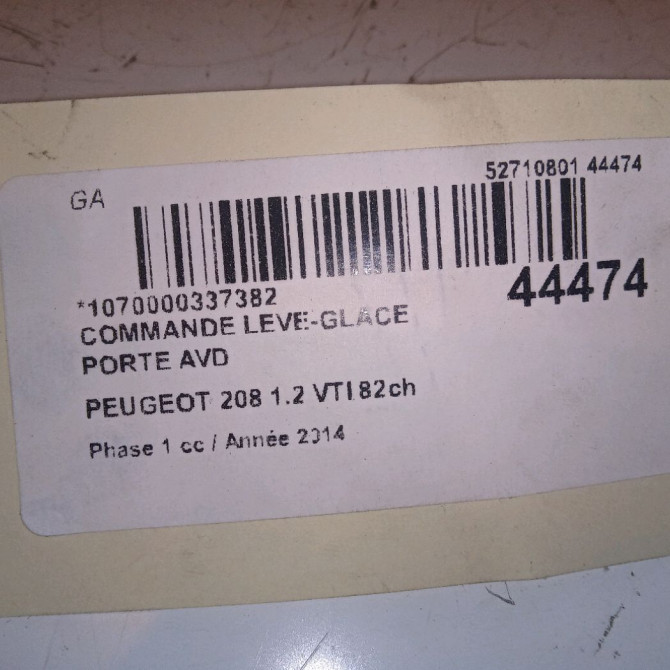 Commande lève-glace porte avant droite occasion PEUGEOT 208 208 Phase 1 2012-03-01->2015-09-30 1.2 VTI 82ch 4