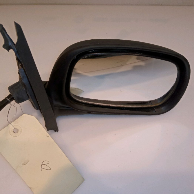 Retroviseur exterieur manuel droit occasion NISSAN MICRA I 963015F561 1