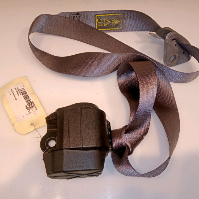 Ceinture arrière droite occasion NISSAN MICRA I 888446F820 1