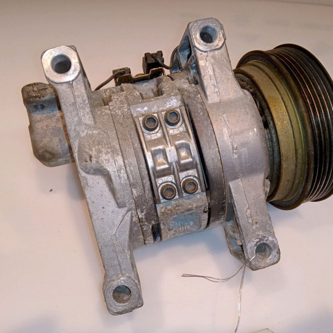 Compresseur air conditionne occasion NISSAN MICRA I 926006F605 5