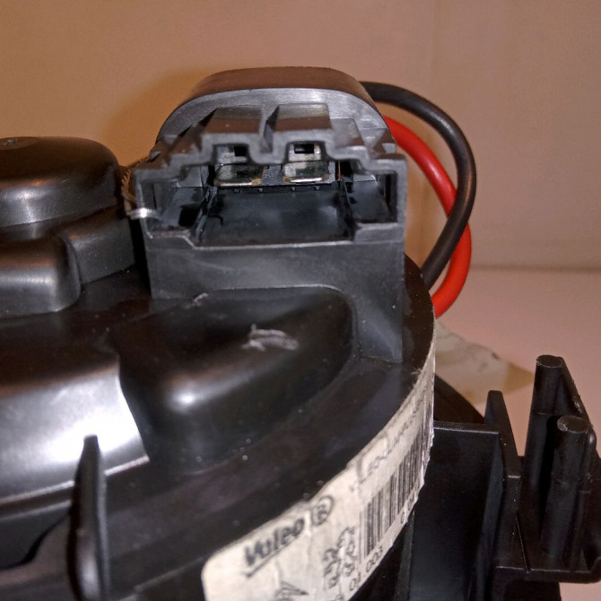 Ventilateur de chauffage occasion PEUGEOT 208 208 Phase 1 2012-03-01->2015-09-30 1.2 VTI 82ch 3