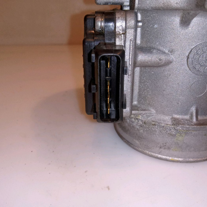 Debimetre air occasion FORD MONDEO I Phase 2 10-1996->09-2000 1.8 5