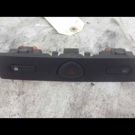 Bouton de warning occasion RENAULT MODUS Phase 2 01-2008->12-2012 1.5 DCI 105ch 252103766R