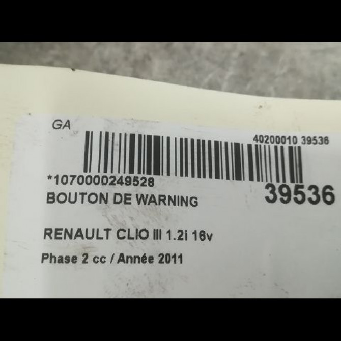 Bouton de warning occasion RENAULT CLIO III Phase 2 03-2009->12-2014 1.2i 16v 75ch 252103766R 3