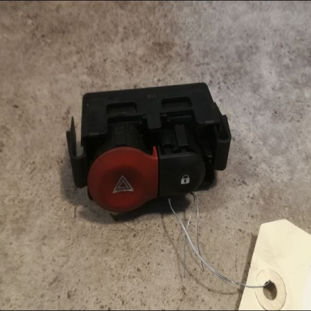 Bouton de warning occasion RENAULT CLIO III Phase 1 09-2005->03-2009 1.5 DCI 70ch 252103766R