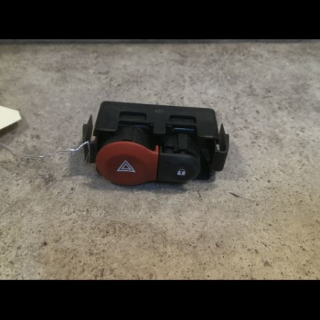 Bouton de warning occasion RENAULT MODUS Phase 2 01-2008->12-2012 1.5 DCI 85ch 252103766R