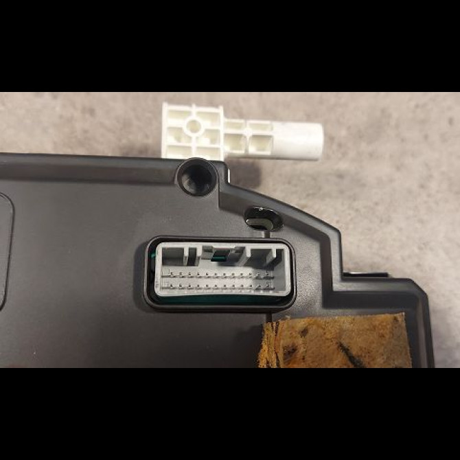 Compteur occasion RENAULT CLIO III Phase 2 03-2009->12-2014 1.5 DCI 75ch 8201060299 3