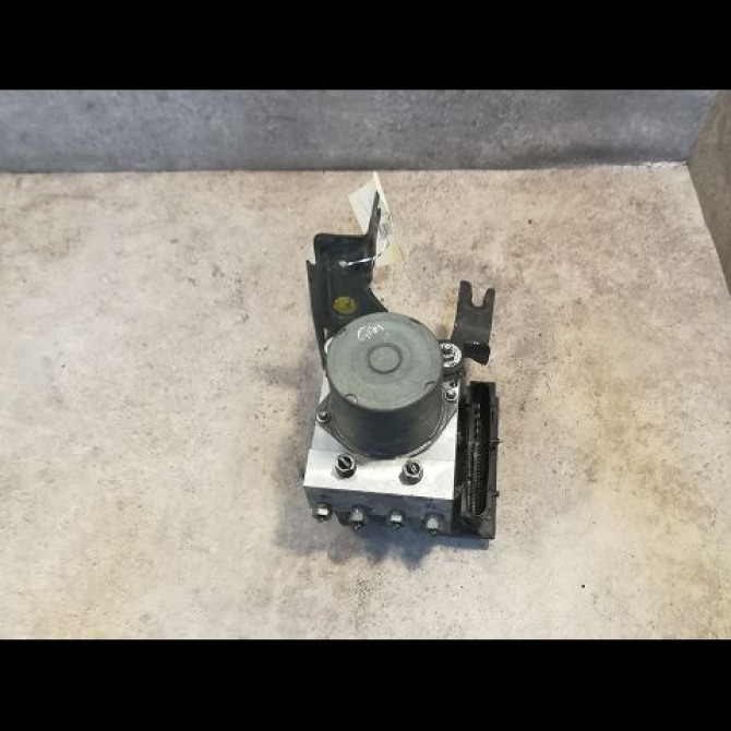 Unité hydraulique ABS occasion RENAULT CLIO III Phase 2 03-2009->12-2014 1.5 DCI 85ch 8201128671 2