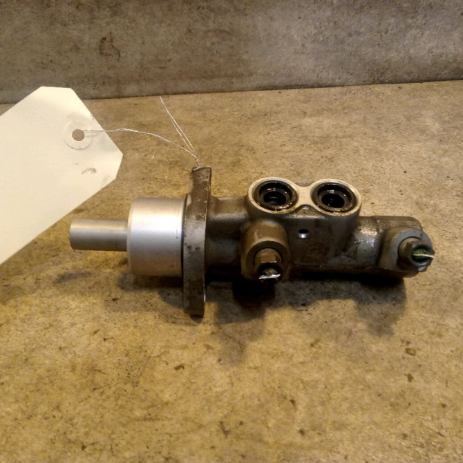 Maitre cylindre occasion RENAULT CLIO III phase 2 ESTATE 03-2009->12-2014 1.5 DCI 85ch 7701208402 1