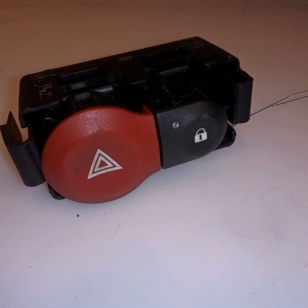 Bouton de warning occasion RENAULT CLIO III Phase 1 09-2005->03-2009 1.5 DCI 105ch 252103766R