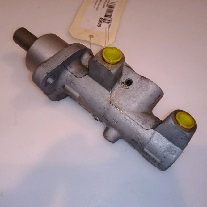 Maitre cylindre occasion RENAULT CLIO III Phase 2 03-2009->12-2014 1.5 DCI 75ch 7701208402 2