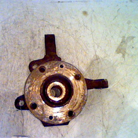 Moyeu avg occasion RENAULT CLIO II Phase 2 06-2001->07-2006 1.5 DCI 65ch 7701205779