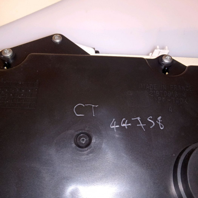 Compteur occasion RENAULT CLIO II Phase 2 06-2001->07-2006 1.2 16v 8200276527 3