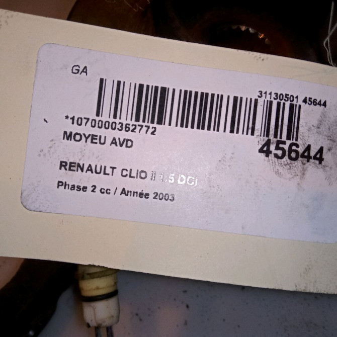 Moyeu avd occasion RENAULT CLIO II Phase 2 06-2001->07-2006 1.5 DCI 65ch 4
