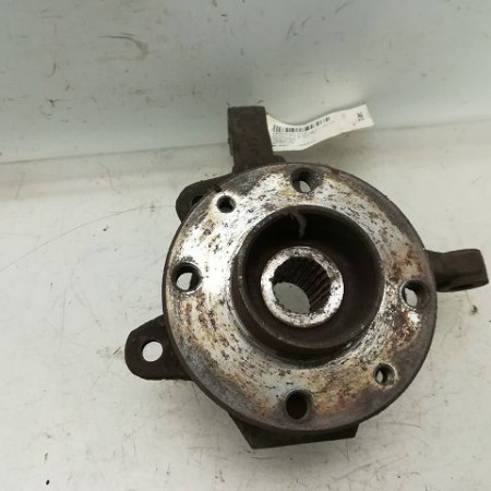 Moyeu avg occasion RENAULT CLIO II Phase 2 06-2001->07-2006 1.5 DCI 70ch 7701205779