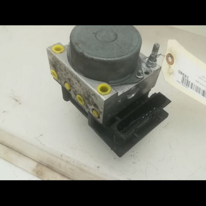Unité hydraulique ABS occasion RENAULT CLIO III Phase 2 03-2009->12-2014 1.5 DCI 85ch 7701209606 2