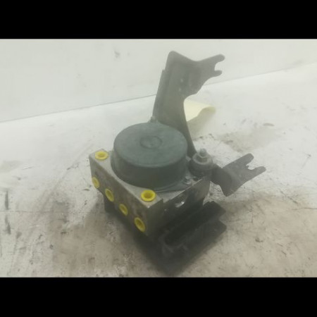 Unité hydraulique ABS occasion RENAULT CLIO III Phase 2 03-2009->12-2014 7701209606