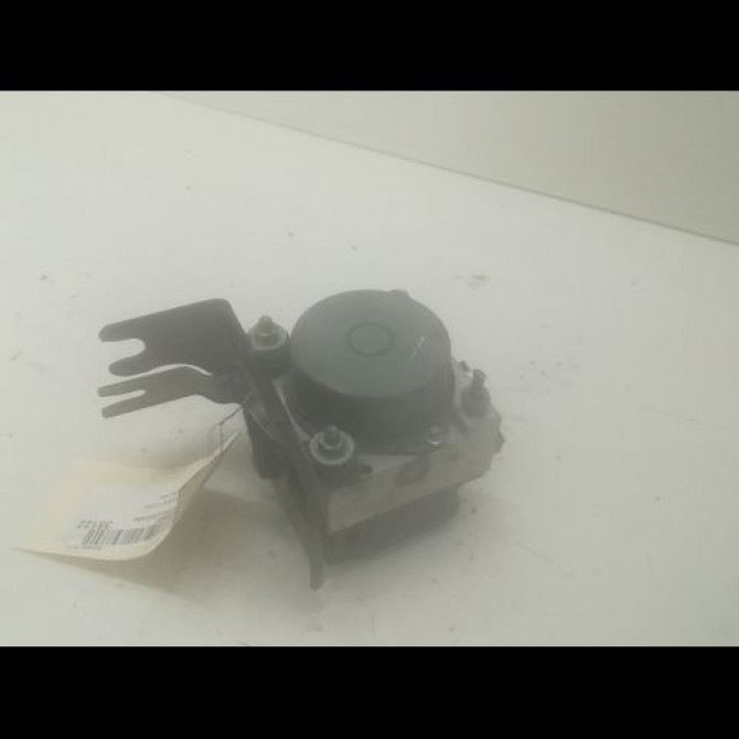 Unité hydraulique ABS occasion RENAULT CLIO III Phase 2 03-2009->12-2014 1.5 DCI 75ch 7701209606 2