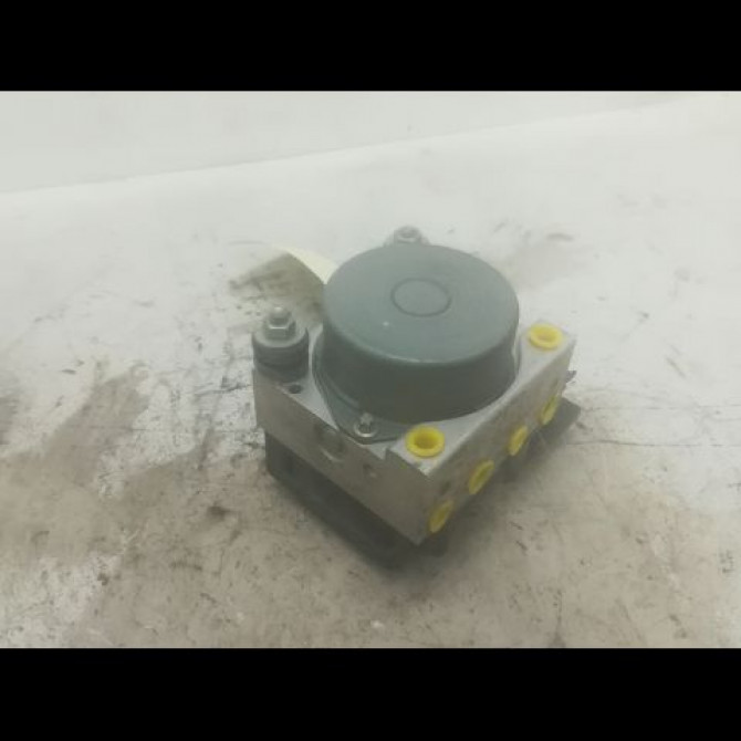 Unité hydraulique ABS occasion RENAULT CLIO III Phase 1 09-2005->03-2009 1.5 DCI 85ch 7701209606 1