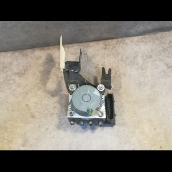 Unité hydraulique ABS occasion RENAULT CLIO III phase 2 ESTATE 03-2009->12-2014 1.5 DCI 75ch 7701209606 2