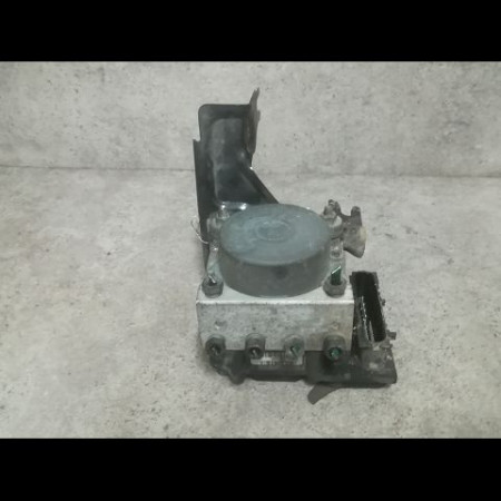 Unité hydraulique ABS occasion RENAULT CLIO III Phase 1 09-2005->03-2009 1.5 DCI 85ch 7701209606