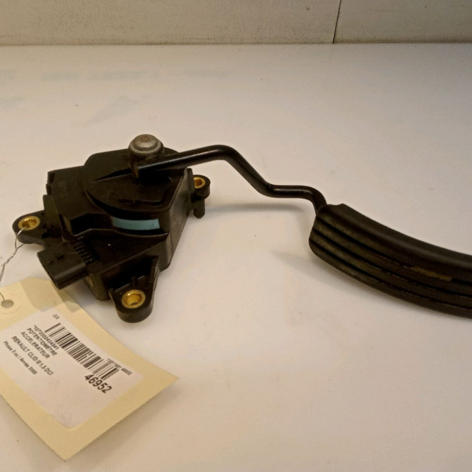 Potentiometre accelerateur occasion RENAULT CLIO III Phase 2 03-2009->12-2014 1.5 DCI 85ch 1