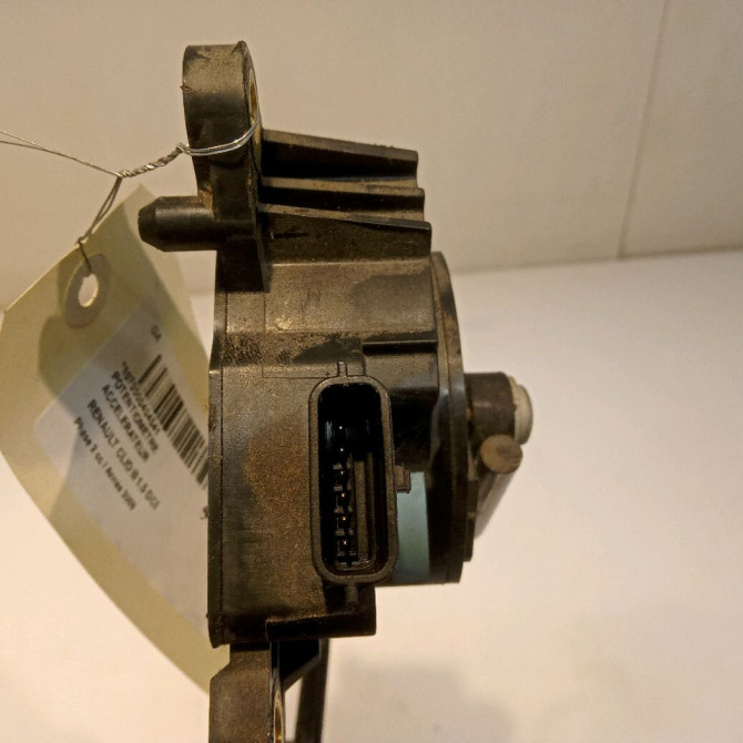 Potentiometre accelerateur occasion RENAULT CLIO III Phase 2 03-2009->12-2014 1.5 DCI 85ch 3