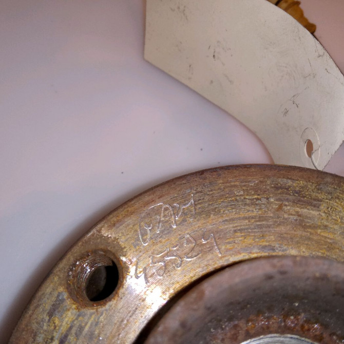 Moyeu avg occasion RENAULT CLIO II Phase 2 06-2001->07-2006 1.5 DCI 65ch 3