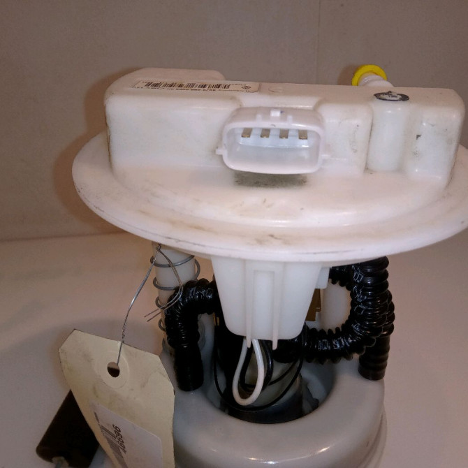 Jauge a carburant occasion RENAULT CLIO III Phase 2 03-2009->12-2014 1.2i 16v 75ch 8200727740 4