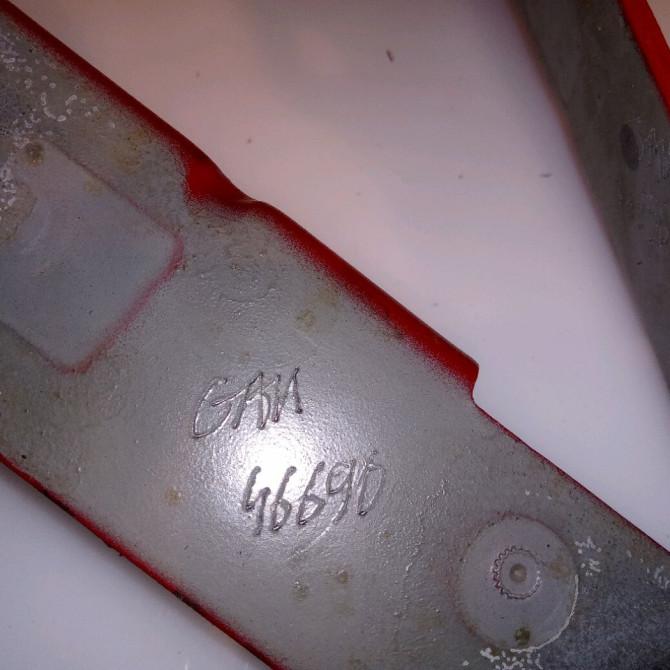 Compas d capot occasion RENAULT CLIO III Phase 2 03-2009->12-2014 1.2i 16v 75ch 8200719034 3