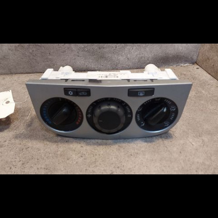 Commande de chauffage occasion OPEL CORSA IV Phase 1 09-2006->12-2010 1.2 TWINPORT 80ch 13330684