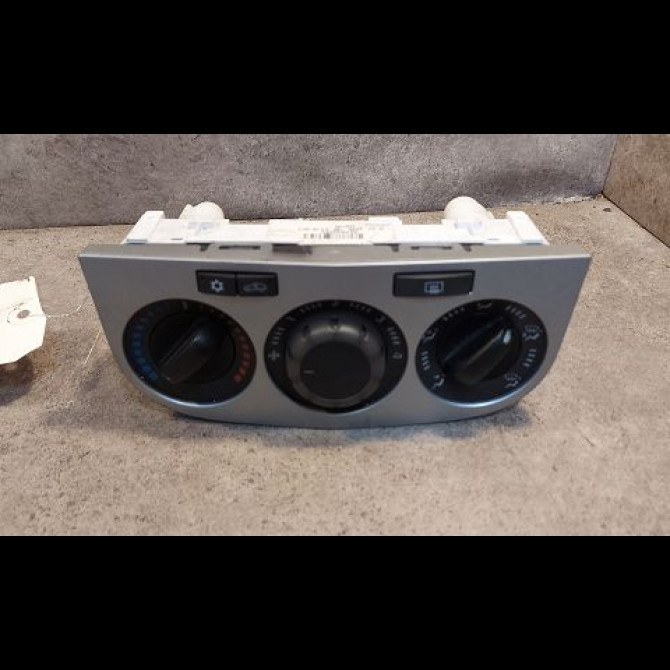 Commande de chauffage occasion OPEL CORSA IV Phase 1 09-2006->12-2010 1.2 TWINPORT 80ch 13330684 1