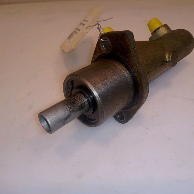 Maitre cylindre occasion RENAULT SCENIC I Phase 1 09-1996->08-1999 7701204610 3