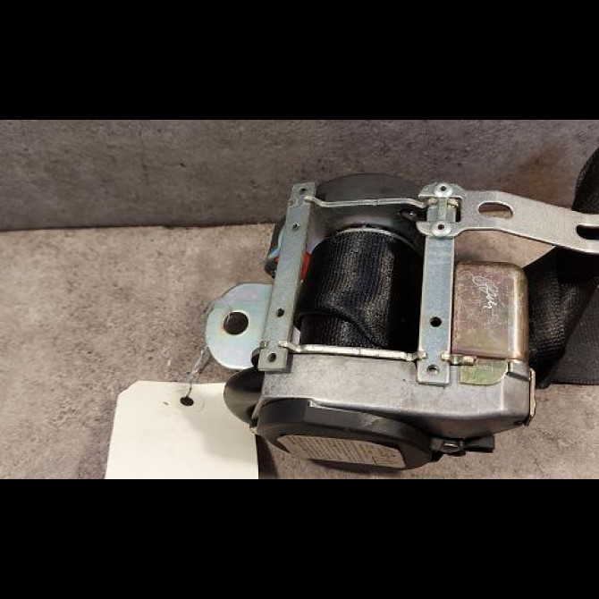 Ceinture avant droite occasion VOLKSWAGEN POLO IV Phase 2 05-2005->09-2009 1.4 TDI 70ch 6Q3857706JTTM 2