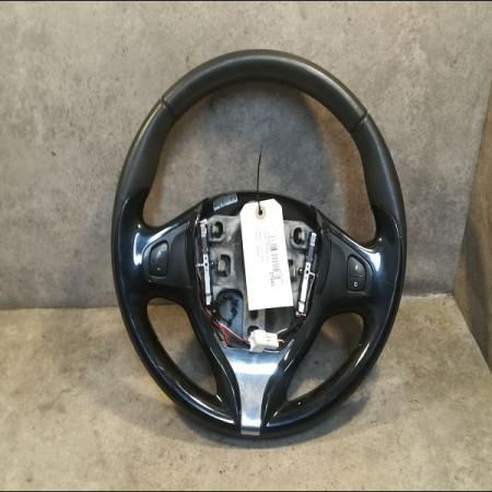 Volant de direction occasion RENAULT CLIO IV Phase 1 07-2012->... 1.2i 16v 75ch