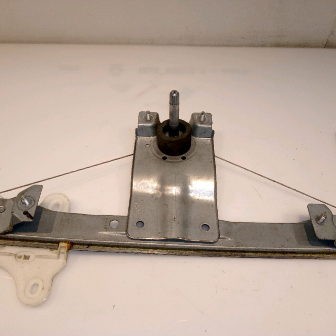 Mecanisme leve-glace arrière droit occasion RENAULT CLIO IV Phase 1 07-2012->... 1.5 DCI 90ch 827003722R 1