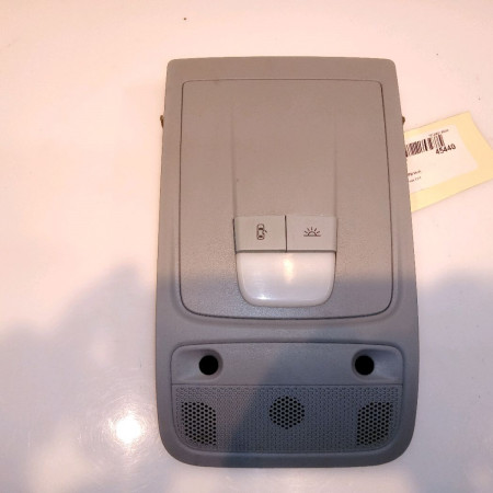 Plafonnier occasion AUDI A1 Phase 1 06-2010->03-2015 1.2 TFSI 86ch 8X0947135ALBC5