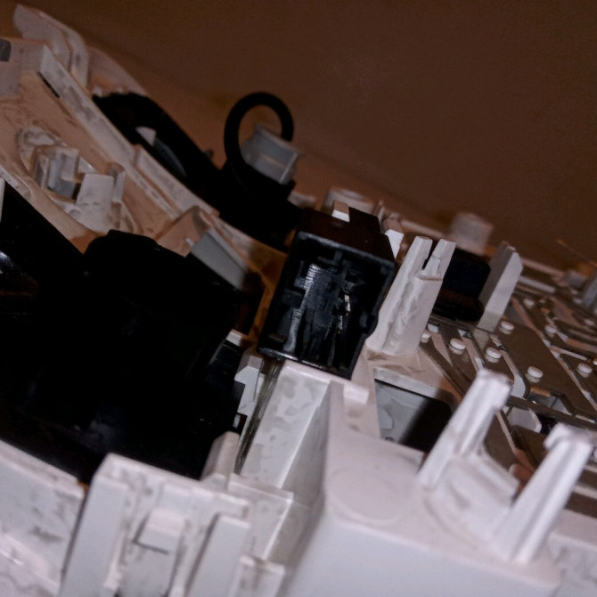 Plafonnier occasion AUDI A1 Phase 1 06-2010->03-2015 1.2 TFSI 86ch 8X0947135ALBC5 3